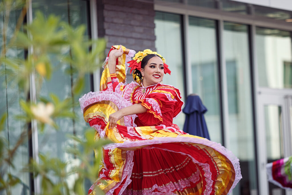 Luz de mi Tierra Folklorico Academy